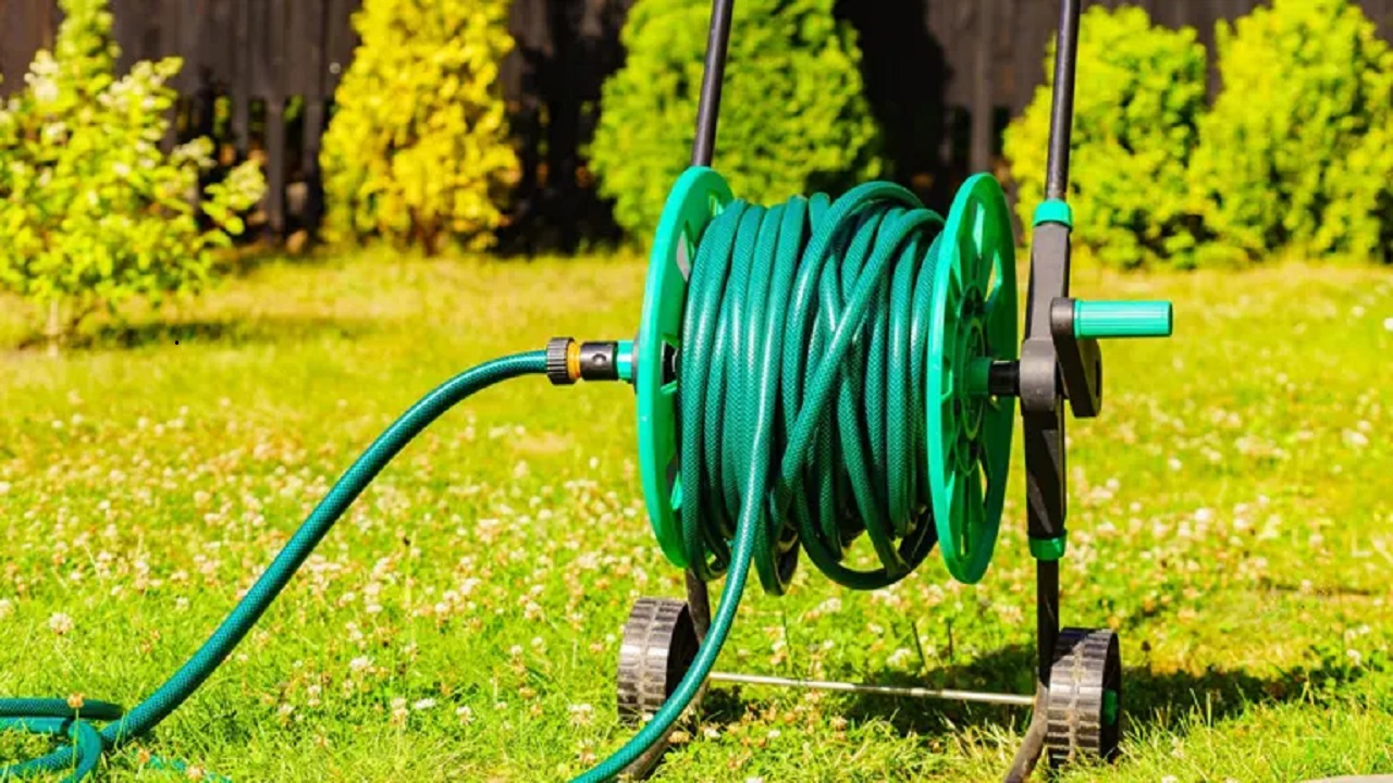 The Options Available for Customizing Your Garden Hose